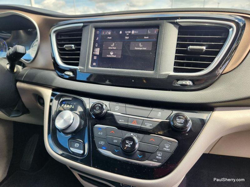 Used 2023 Chrysler Voyager LX