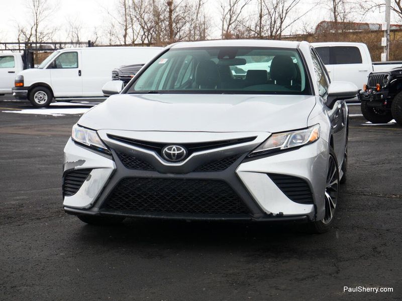 Used 2020 Toyota Camry SE