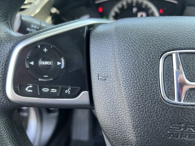 2018 Honda Civic Sedan LXImage 10