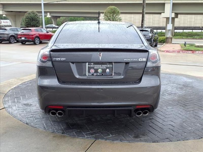 2009 Pontiac G8 GXPImage 10