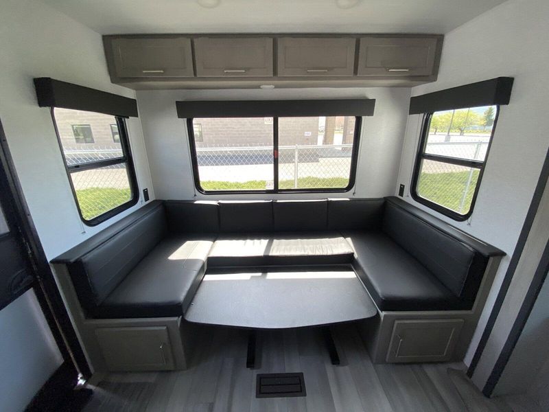2024 SPRINGDALE 256RDWE Image 18