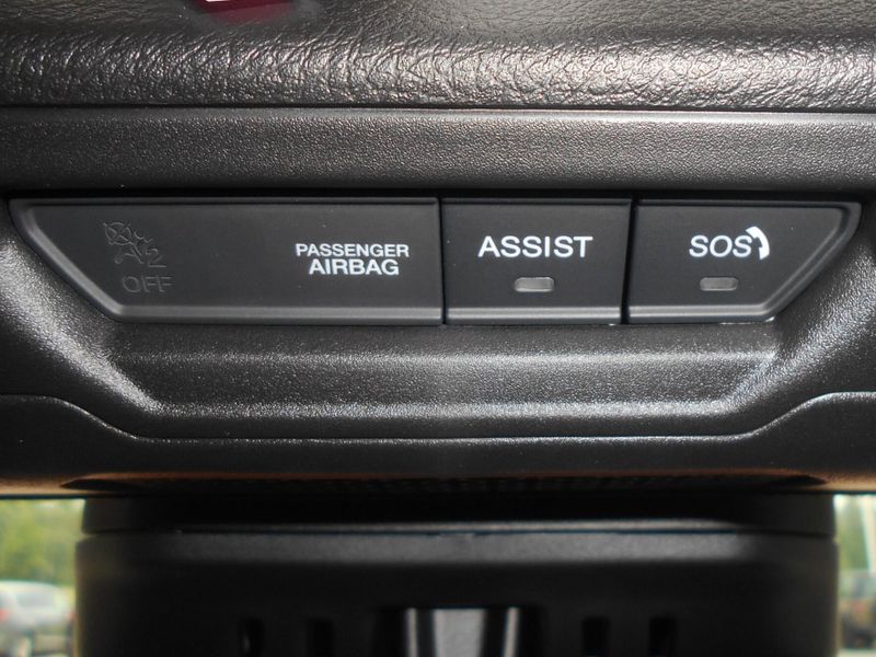 New 2025 Jeep Gladiator High Tide 4x4Image 20