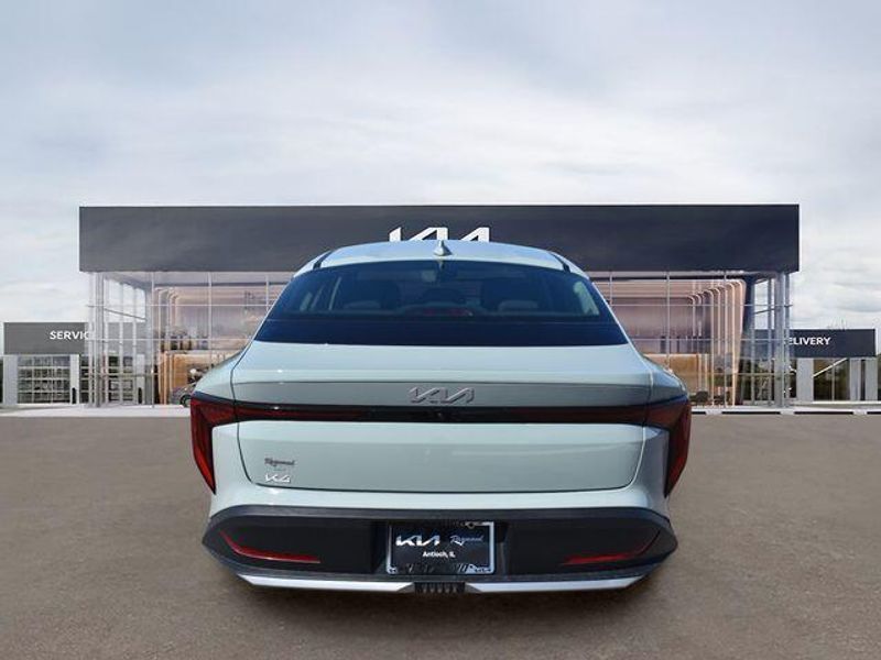 New 2026 Kia K4 LXSImage 5