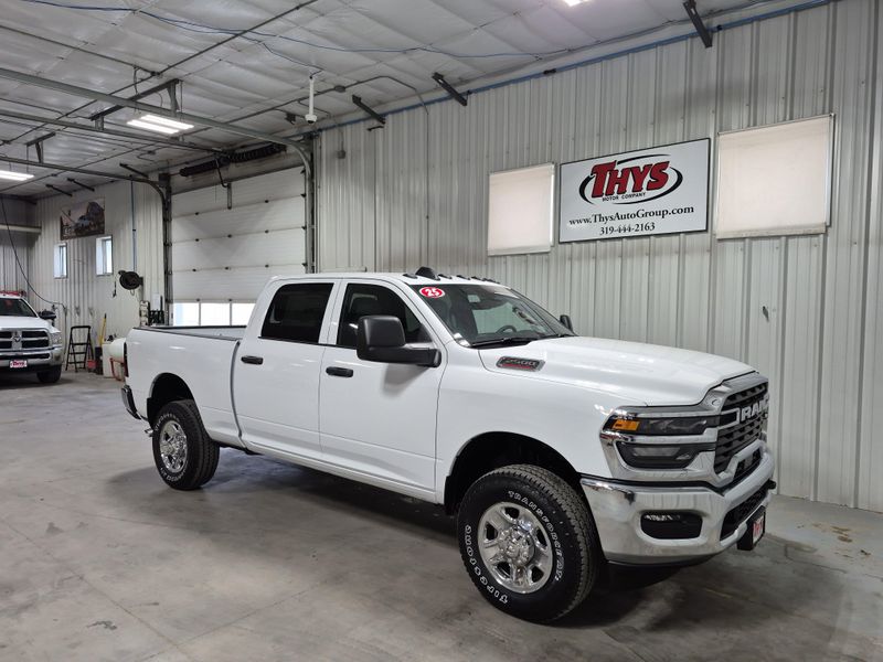 2025 RAM 2500 Tradesman Crew Cab 4x4 6