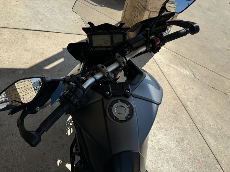 2015 Yamaha FJ09 GRAYImage 9