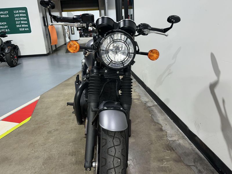 Used 2016 Triumph Bonneville T120 Black Base Image 13