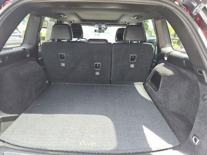 Used 2024 Jeep Grand Cherokee Summit
