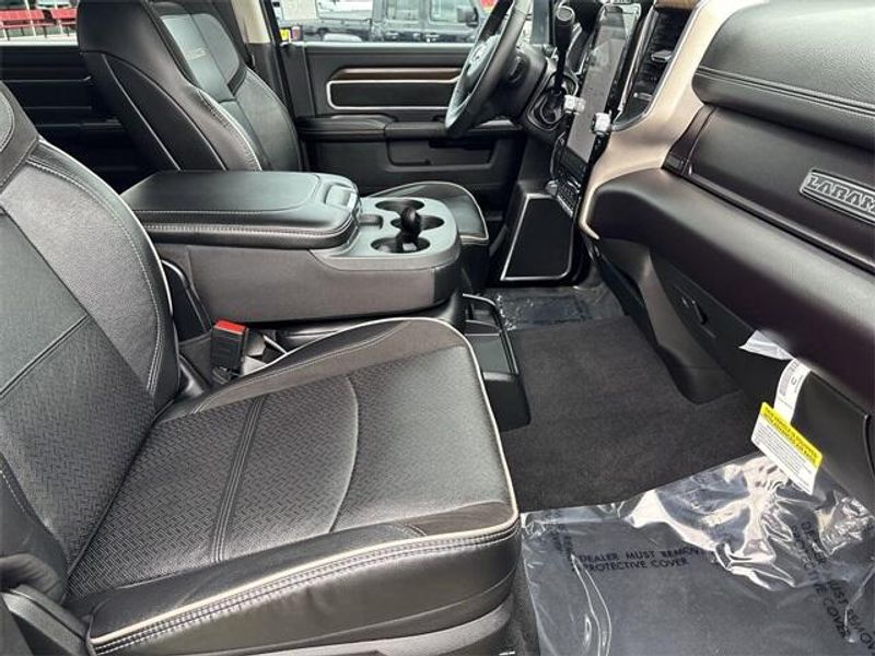 2024 Ram 2500 Laramie photo 12