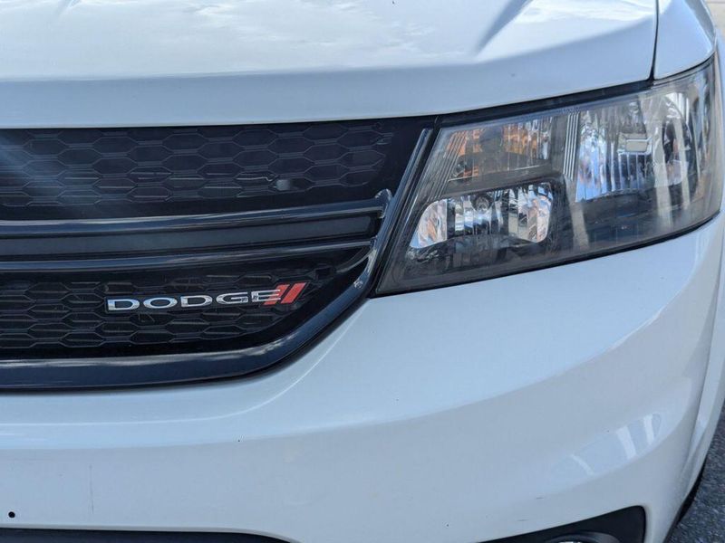 2019 Dodge Journey SEImage 9