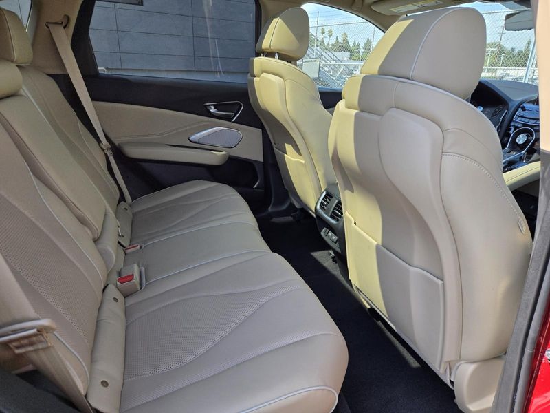2019 Acura RDX Advance photo 25