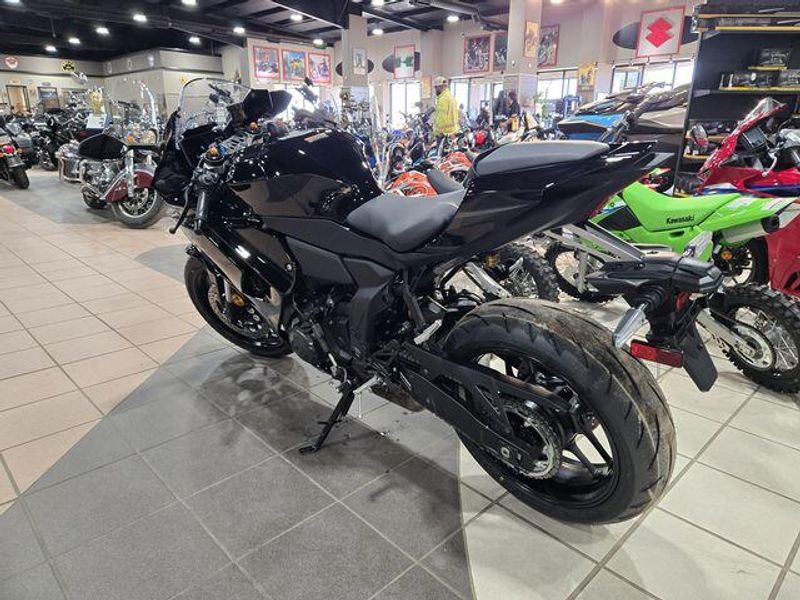 NEW 2026 YAMAHA YZFR7 Image 15