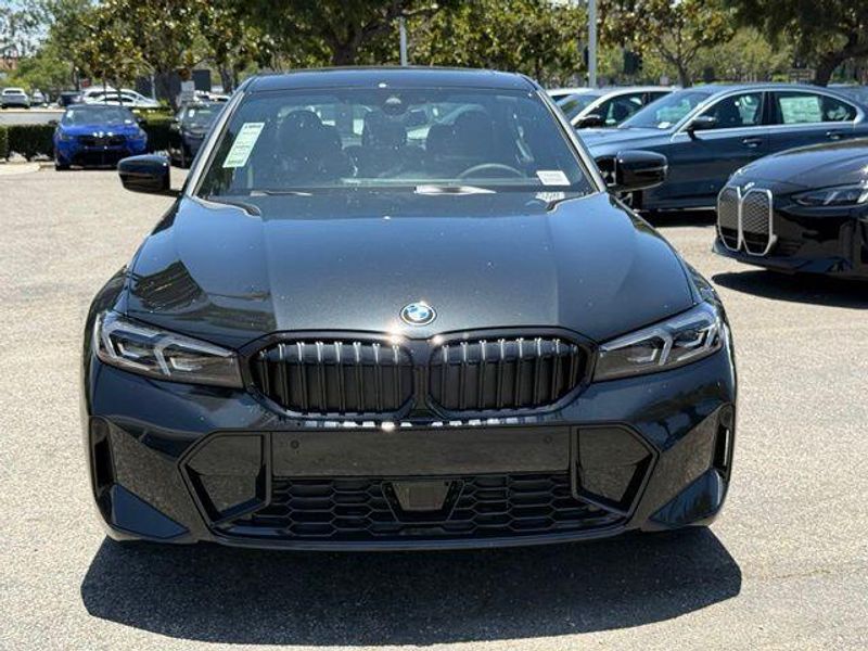 New 2026 BMW 3 Series 330iImage 4