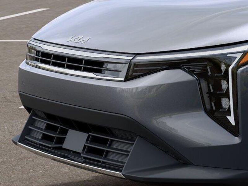 New 2027 Kia K4 EXImage 13