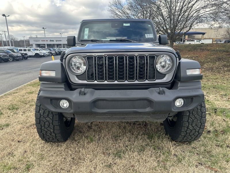 2024 Jeep Wrangler 4-door Sport SImage 3