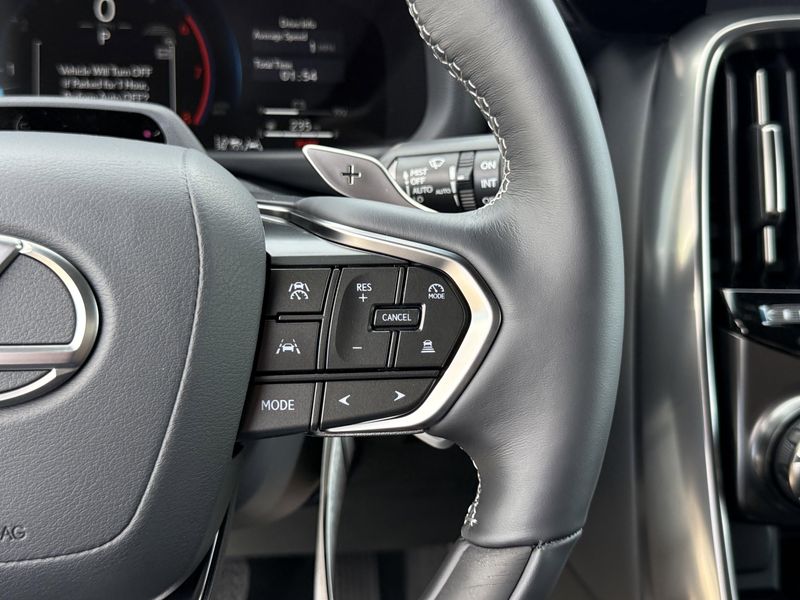 New 2026 Lexus LX 600 LuxuryImage 22