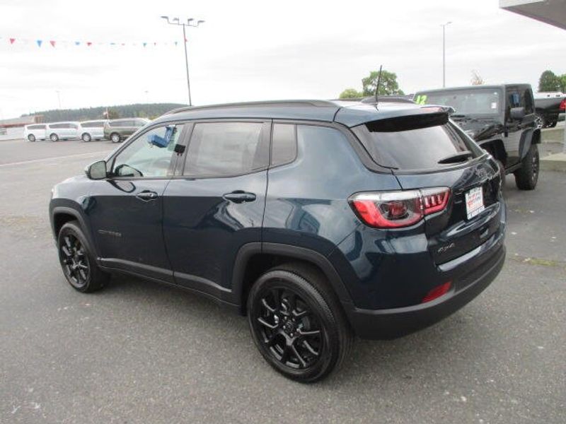 New 2026 Jeep Compass Latitude Altitude 4x4Image 12