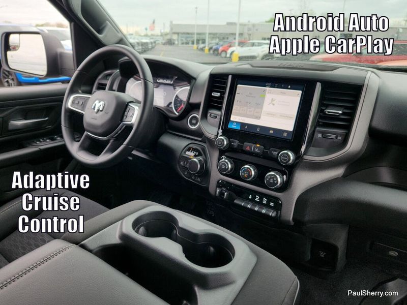 New 2026 RAM 1500 Warlock Crew Cab 4x4 5'7' Box