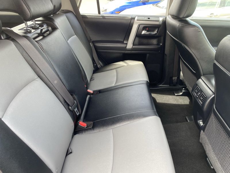 2022 Toyota 4Runner SR5 PremiumImage 14