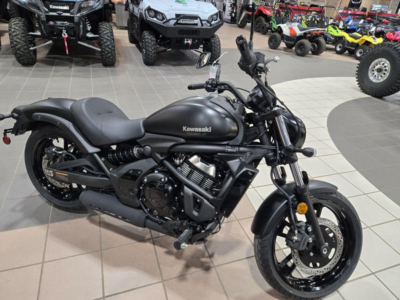 2025 Kawasaki VULCAN S METALLIC FLAT SPARK BLACK Image 2