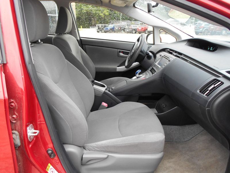 2012 Toyota Prius TwoImage 13