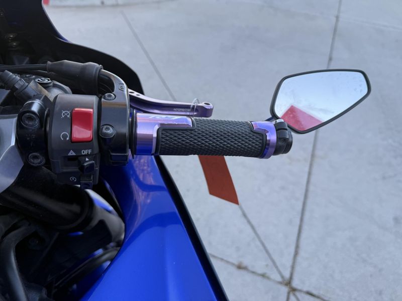 Used 2024 Yamaha YZF R7 Image 6