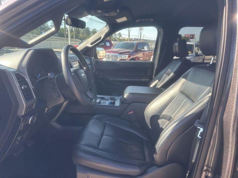 Used 2019 Ford Expedition XLTImage 9