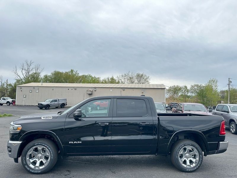 2025 RAM 1500 Big Horn Crew Cab 4x4 5