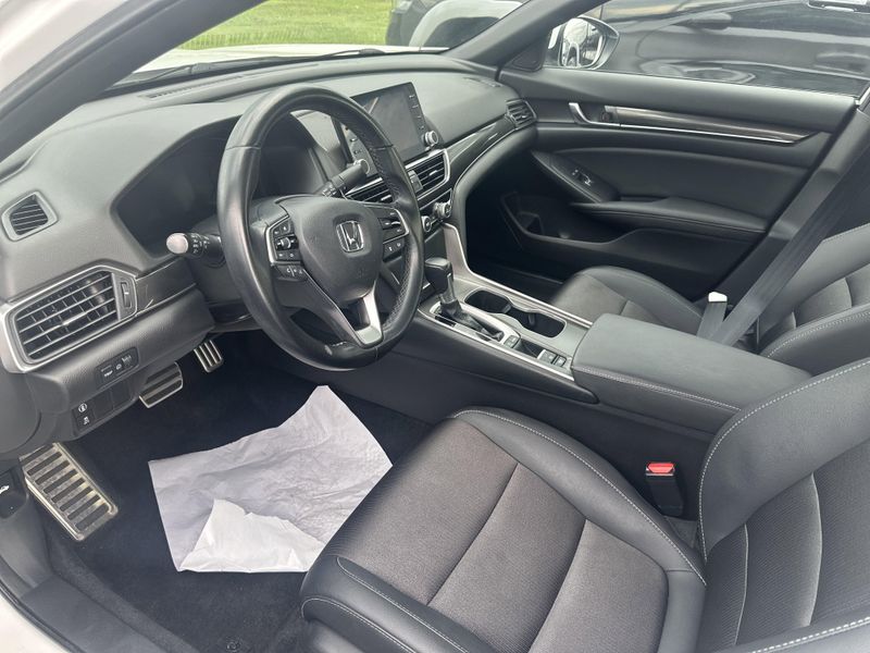 2020 Honda Accord SportImage 18