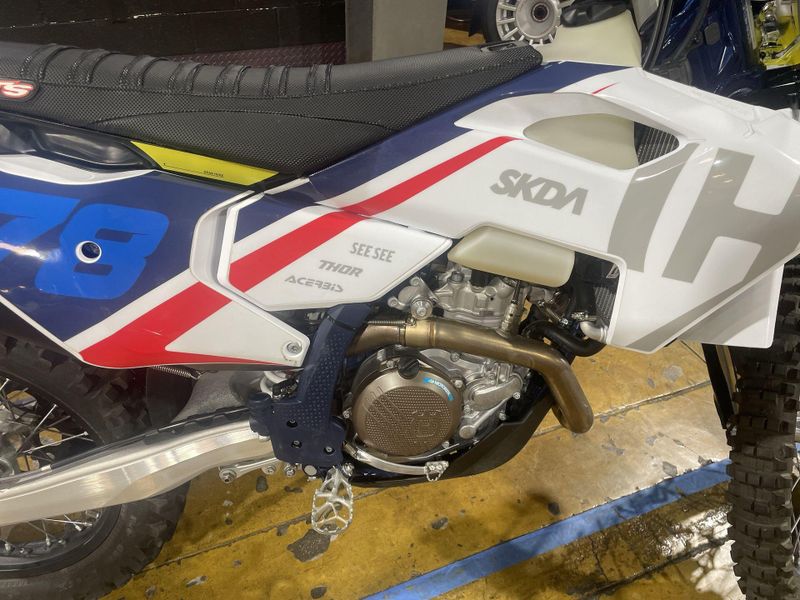 Used 2025 Husqvarna FE501W Image 12