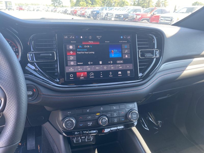 2025 Dodge Durango GT photo 12