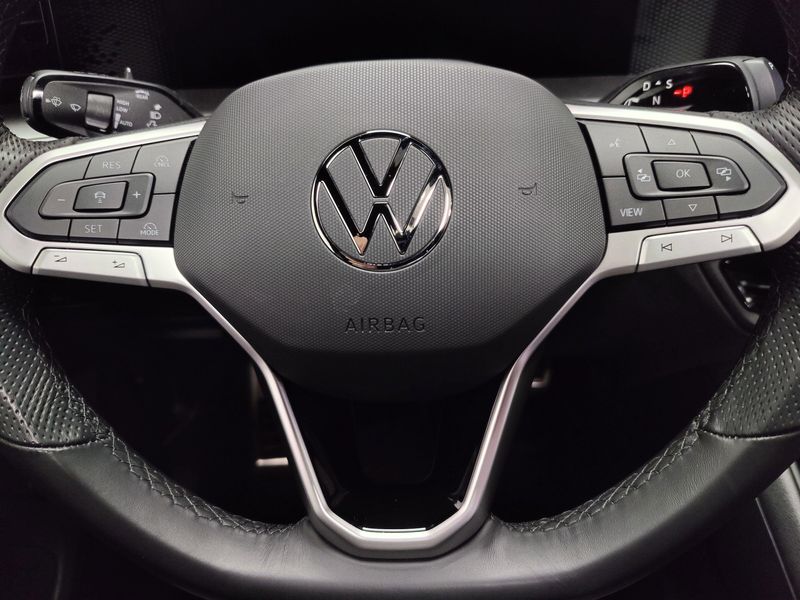 Used 2026 Volkswagen Tiguan AWD SE R-Line Black w/SunroofImage 28
