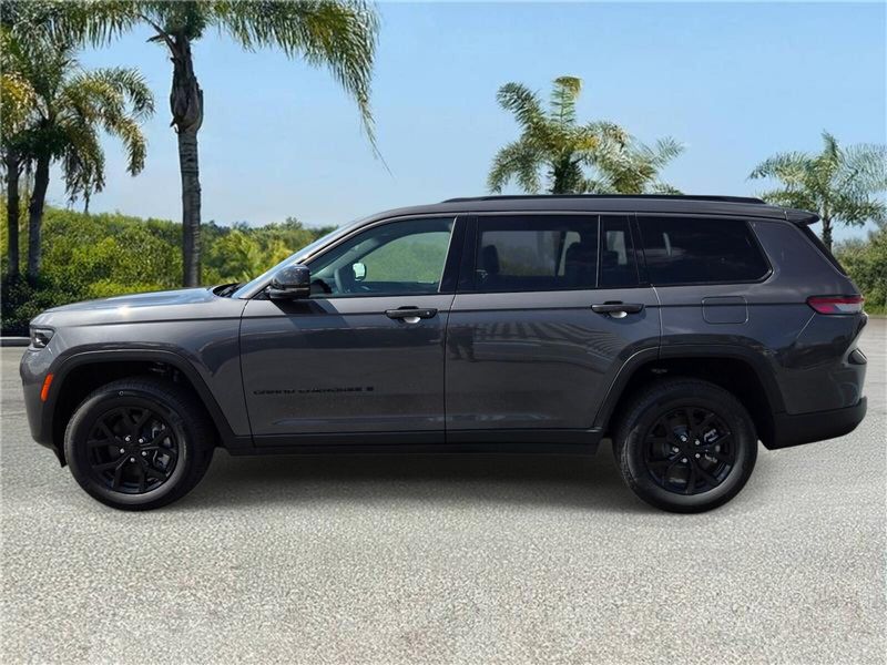 New 2026 Jeep Grand Cherokee L Laredo Altitude 4x2