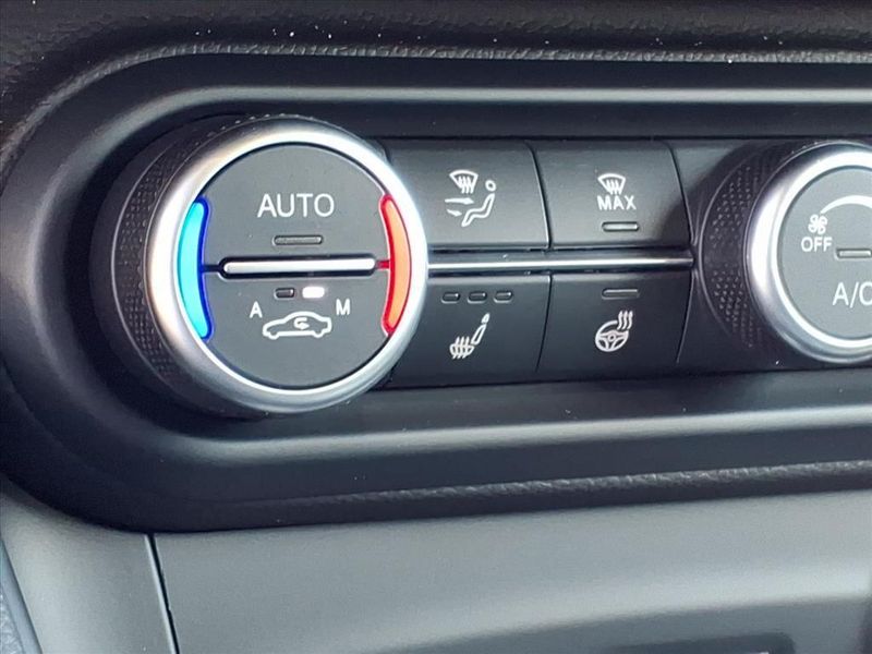 New 2026 Alfa Romeo Stelvio SprintImage 17