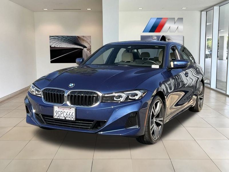 2023 BMW 3 Series 330iImage 4