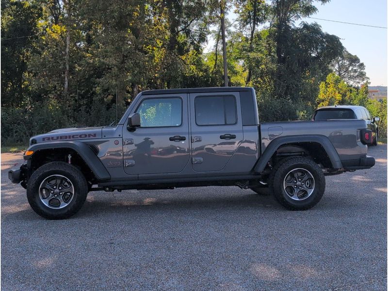 Used 2022 Jeep Gladiator RubiconImage 2