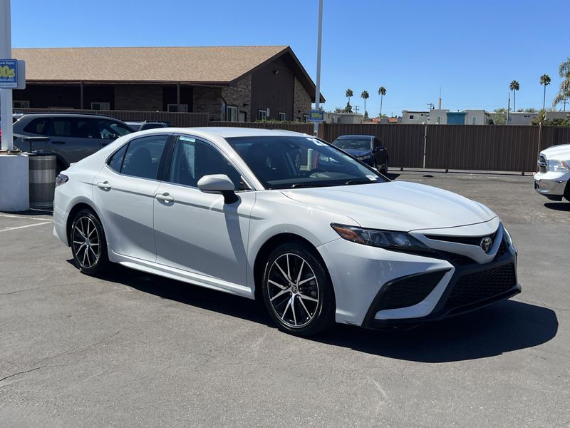 Used 2022 Toyota Camry SEImage 27