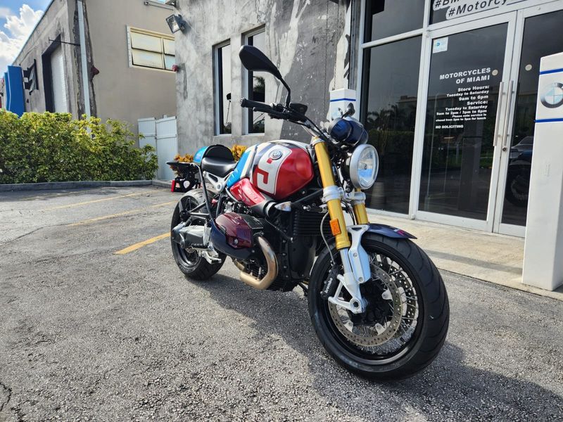 2015 BMW R nineT  in a BLACK exterior color. BMW Motorcycles of Miami 786-845-0052 motorcyclesofmiami.com 