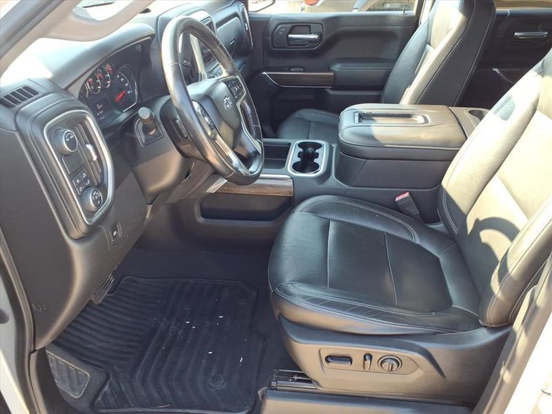 Used 2020 Chevrolet Silverado 1500 RSTImage 18