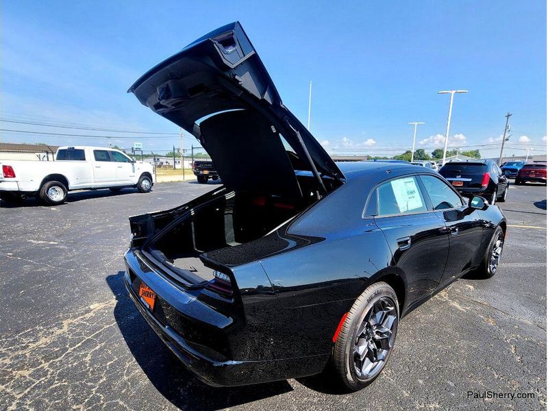 New 2026 Dodge Charger R/T Plus 4-door Awd