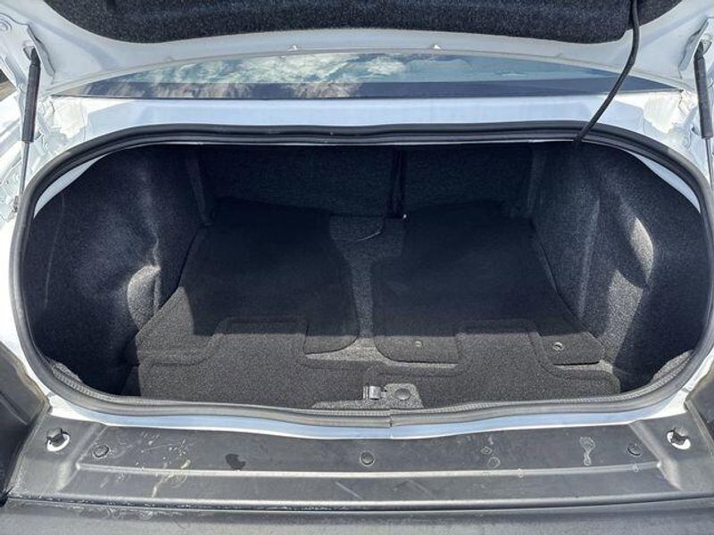 Used 2023 Dodge Challenger SXTImage 15