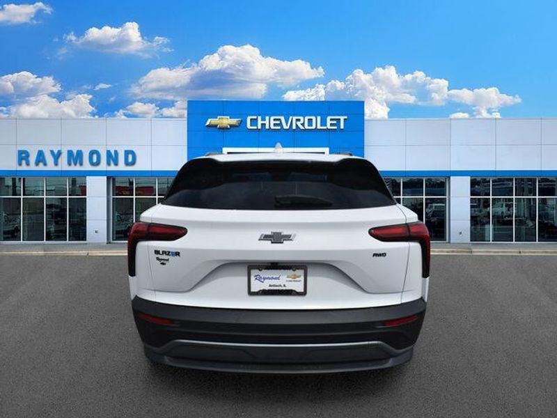 New 2026 Chevrolet Blazer EV LTImage 5