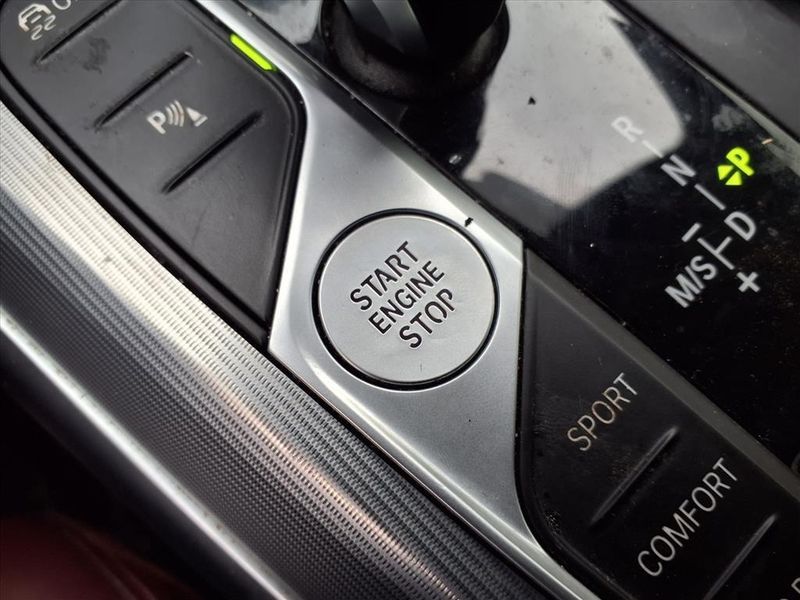 Used 2021 BMW 4 Series M440i xDriveImage 26