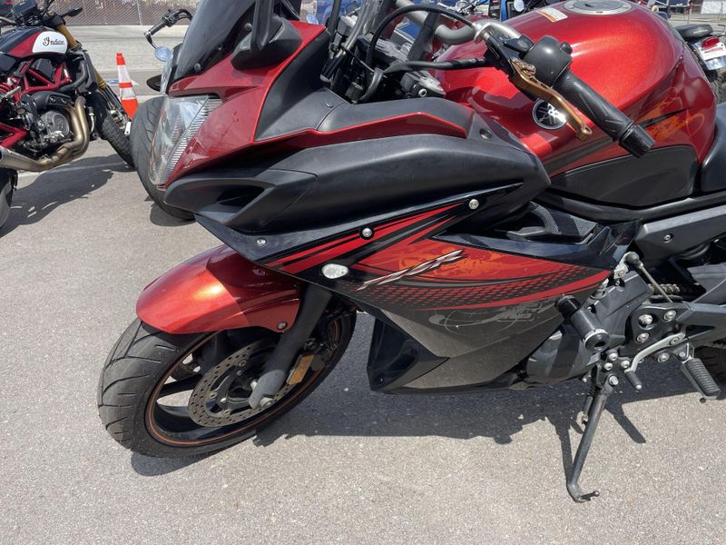 Used 2011 Yamaha FZ6R CA Image 17