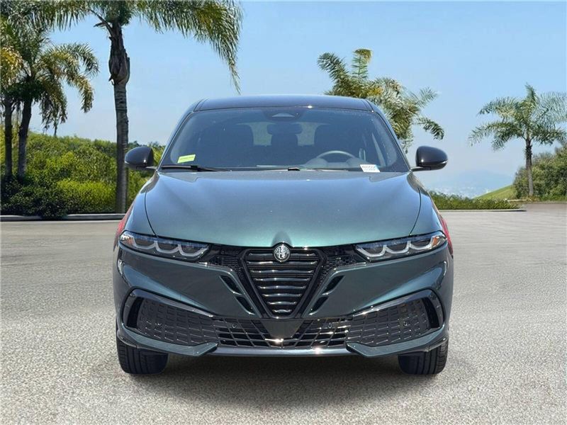 New 2026 Alfa Romeo Tonale Sprint Awd