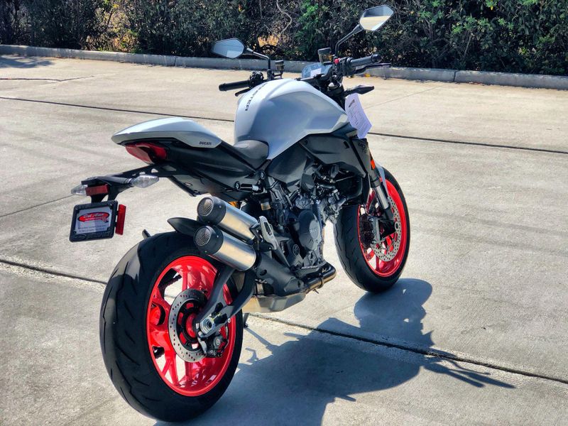 New 2027 Ducati MONSTER PLUS Image 17