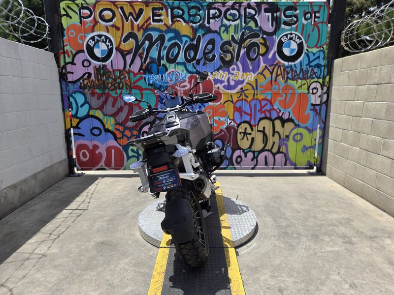 New 2026 BMW R 1300 GS Image 7