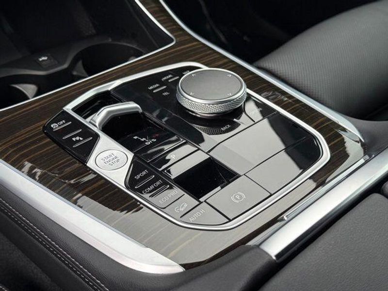 Used 2024 BMW X5 xDrive40iImage 28