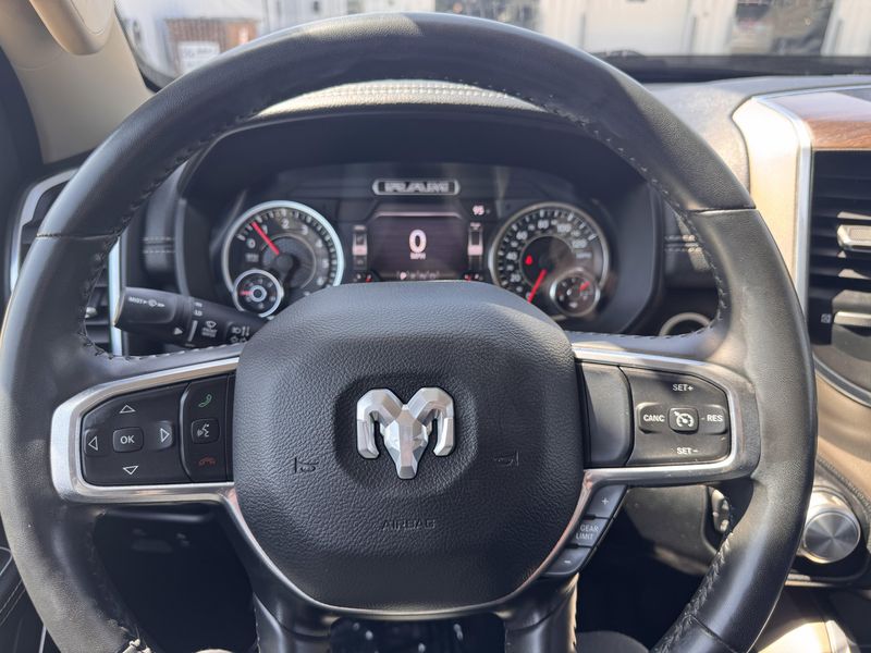 2021 RAM 1500 LaramieImage 17