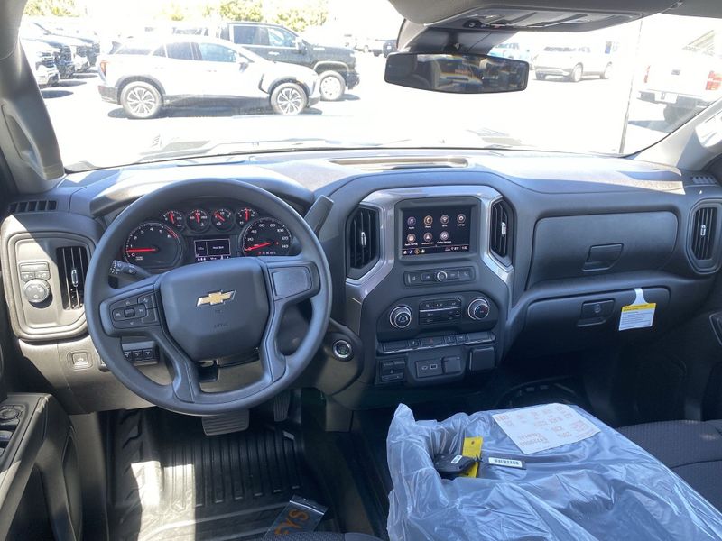 2024 Chevrolet Silverado 2500HD Work TruckImage 21
