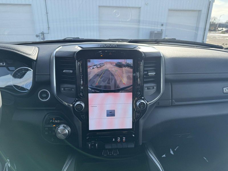 2025 RAM 1500 LaramieImage 24